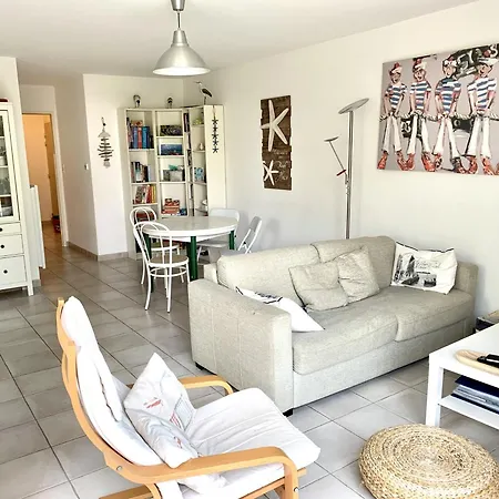 Maison T3 Plain-pied: Jardin, Terrasse - Animaux Admis - Fr-1-843-64 *