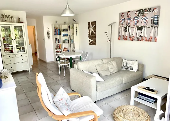 Maison T3 Plain-pied: Jardin, Terrasse - Animaux Admis - Fr-1-843-64 *